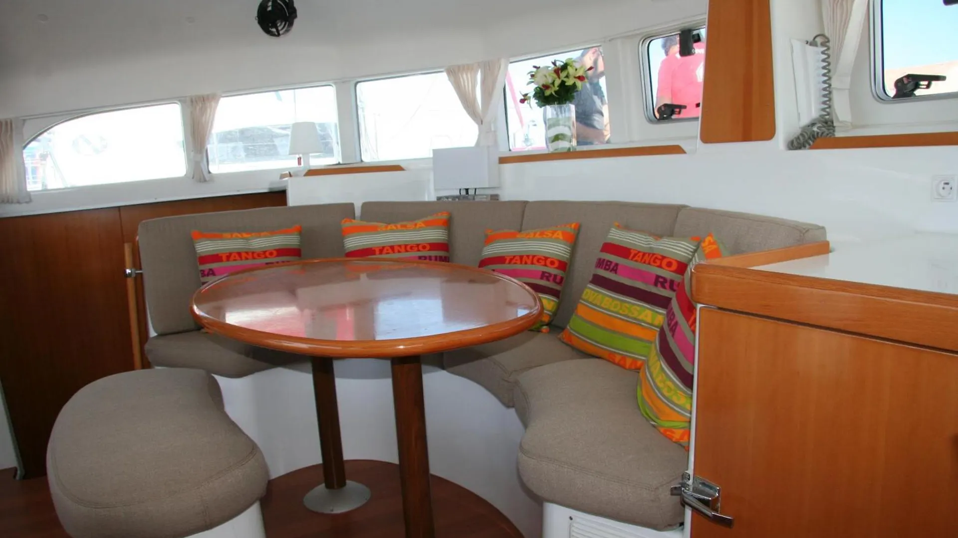 Superbe Catamaran Hotel Sant Carles De La Rapita Botel